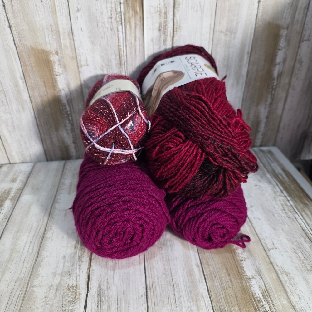 Lion Brand Scarfie & Yarn Bee Urban Chic Yarn Lot Cranberry Berry Plum 4 Skeins - Picture 2 of 5